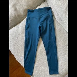 Zella NWOT leggings 7/8s size small